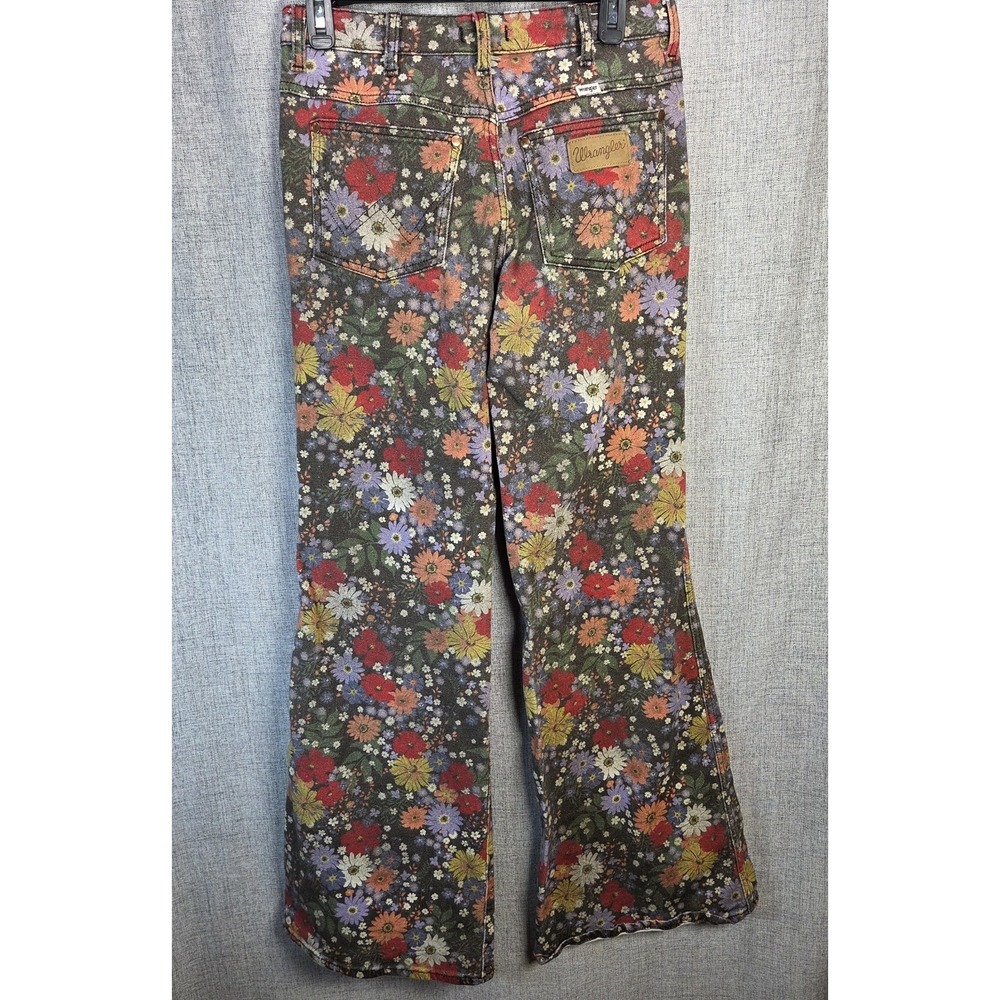 Wrangler Wanderer Jeans Womens 28x34 High Rise Flare Floral Print Boho Retro - Picture 4 of 11